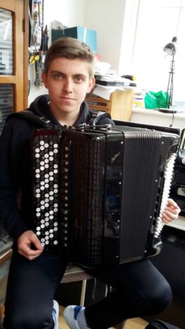 Arthur Aimone receives his new Beltrami CVC5 Classical Accordion