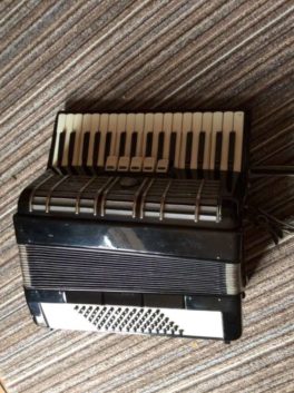 Galotta - 34key/72 Bass Piano Accordion - (Used) £400