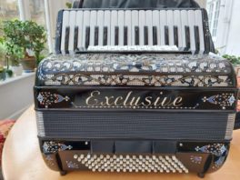 Exclusive - 34key/96 Bass Piano Accordion £1950