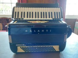 Galanti - Dominator II 41key/120 Bass Piano Accordion - Double-octave with tremolo-tuned (Used) £1600