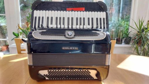 Giulietti 10-row C system piano accordion